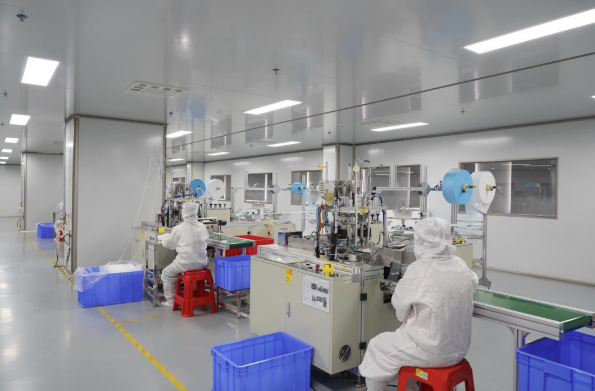 廣西北海有序恢復生產(chǎn)生活秩序見(jiàn)聞：防反彈、保供應、促生產(chǎn)