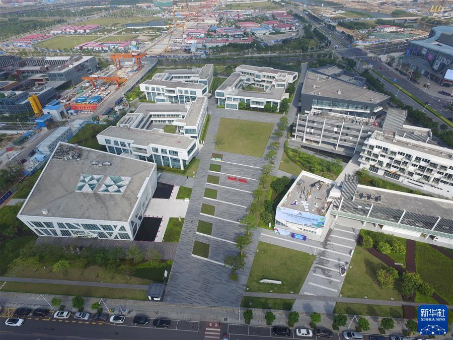 (新華全媒頭條·圖文互動(dòng))(5)風(fēng)好再揚帆——以習近平同志為核心的黨中央關(guān)心前海深港現代服務(wù)業(yè)合作區建設紀實(shí)