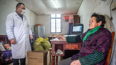 一名異鄉村醫30多年的堅守：為群眾守好守牢健康防線(xiàn)