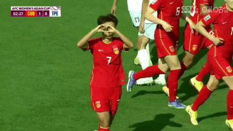 超暖！王霜亞洲杯&ldquo;比心&rdquo;動(dòng)作竟是送給&hellip;&hellip;