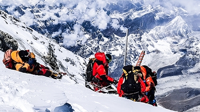 登絕頂&middot;探微觀(guān)&middot;解謎題&mdash;&mdash;中國科考探秘地球之巔