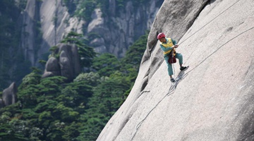 新征程上，他們在平凡工作中創(chuàng  )造不平凡的業(yè)績(jì)