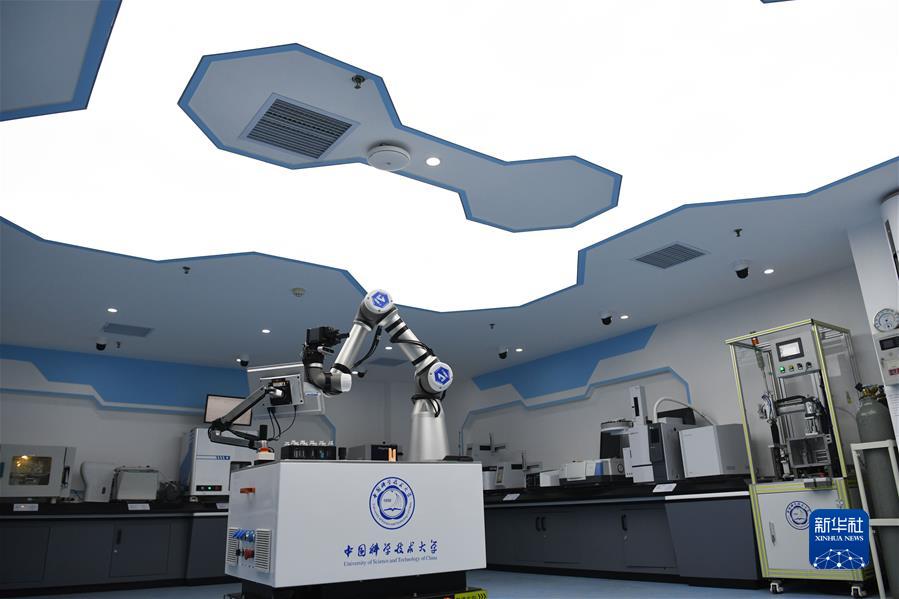 （新華全媒+）（1） &ldquo;機器化學(xué)家&rdquo;賦能科學(xué)研究