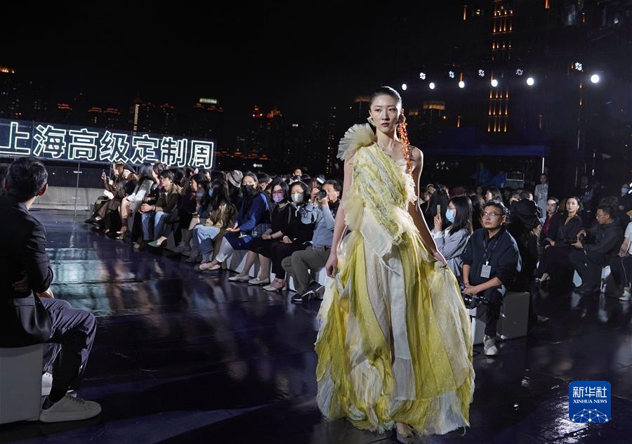 （經(jīng)濟）（3）第十二屆上海高定周舉行開(kāi)幕秀