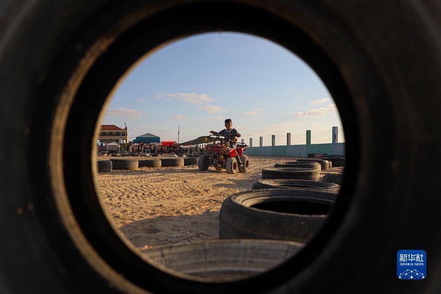 （國際&middot;一周看天下）童年