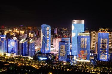 ?？谂e行中國醫師節主題燈光秀