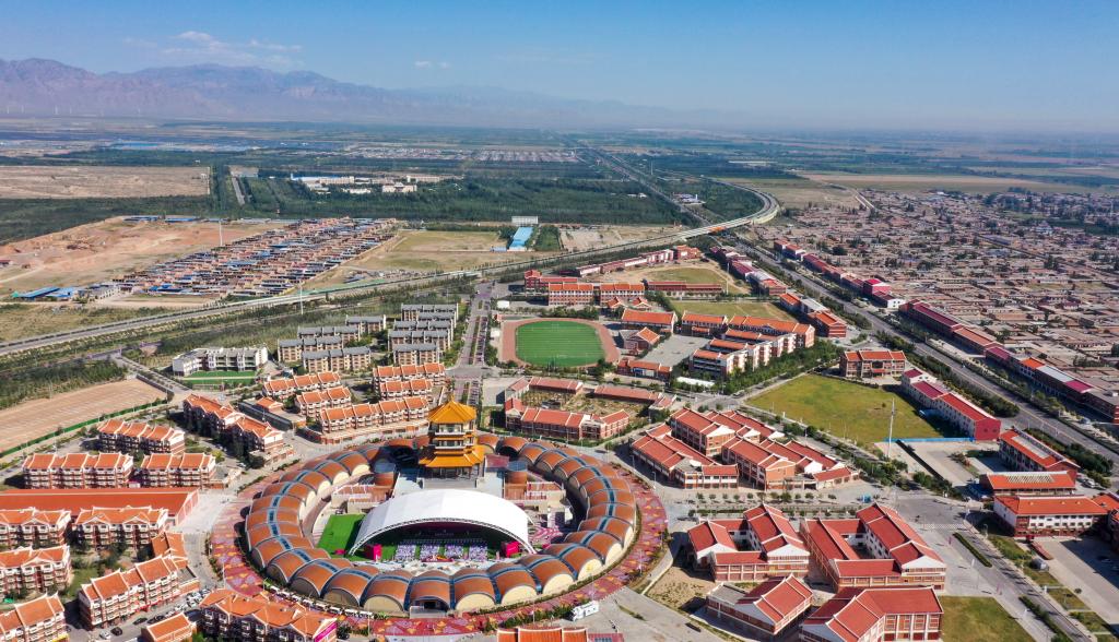 第二屆中國（寧夏）國際葡萄酒文化旅游博覽會(huì )開(kāi)幕