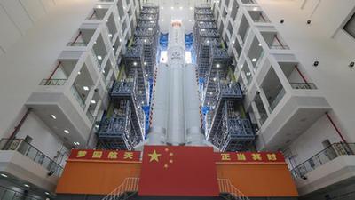 空間站夢(mèng)天實(shí)驗艙近日擇機發(fā)射 艙箭組合體轉運至發(fā)射區