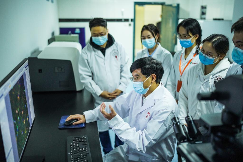 二十大代表在基層|梁貴友:宣講二十大精神 培養高質(zhì)量醫學(xué)人才