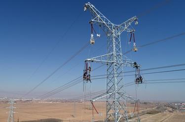 新華全媒+|銀川:雙跨輸變電工程 鋪就電力高速路