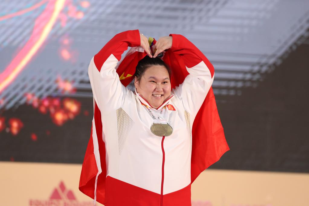 舉重——世錦賽女子87公斤以上級:李雯雯包攬三項金牌