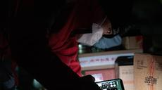 新華全媒+丨京外支援、夜間派送，疏通北京快遞堵點(diǎn)