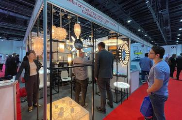 通訊：拓市場(chǎng)、尋商機&mdash;&mdash;中企&ldquo;出海&rdquo;阿聯(lián)酋拾獲訂單和信心