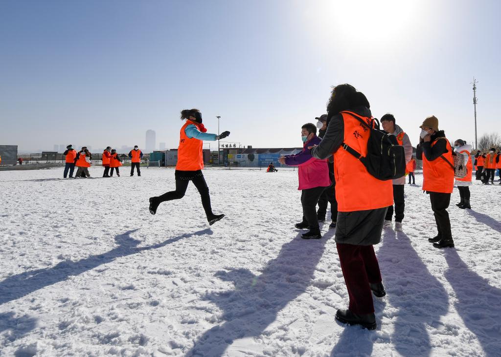 殘疾人樂(lè )享冰雪之趣