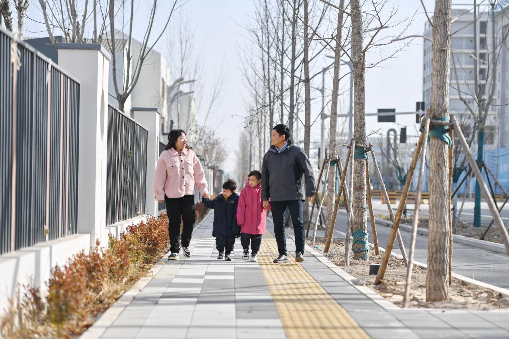 新春走基層丨相聚在雄安工地&mdash;&mdash;四口之家的&ldquo;反向團圓&rdquo;