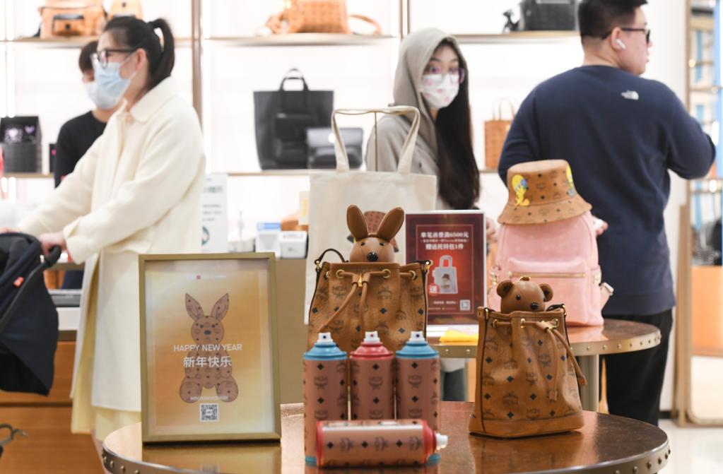 新華全媒+丨?？冢好舛愘徫锵砑倨? /></a></p>
<p class=