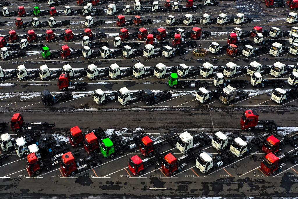 一汽解放商用車(chē)生產(chǎn)加足馬力沖刺&ldquo;開(kāi)門(mén)紅&rdquo;