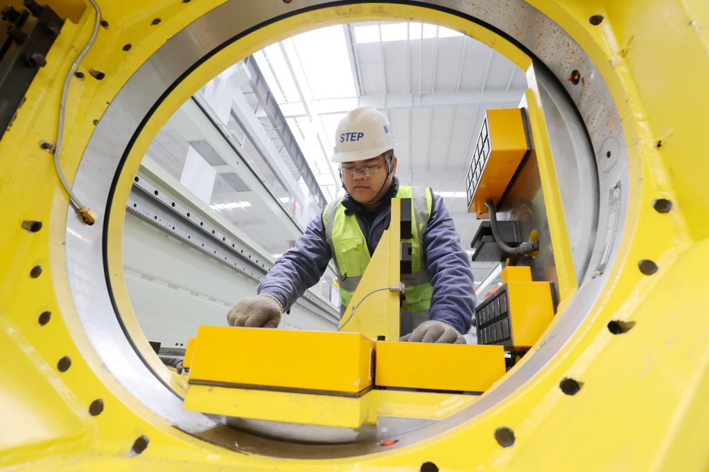 浙江德清:“未來(lái)工廠(chǎng)”增動(dòng)能