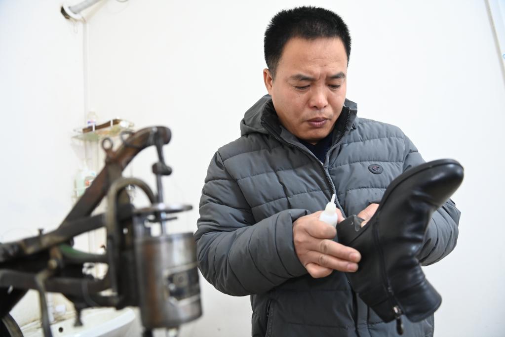 新華全媒+丨陜西：&ldquo;小修小補&rdquo;回歸社區 助殘疾人就近就業(yè)