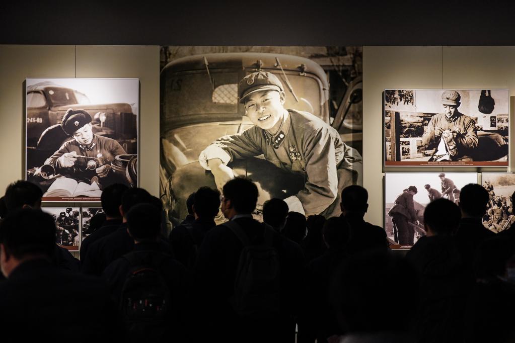 遼寧撫順雷鋒紀念館迎來(lái)參觀(guān)熱潮