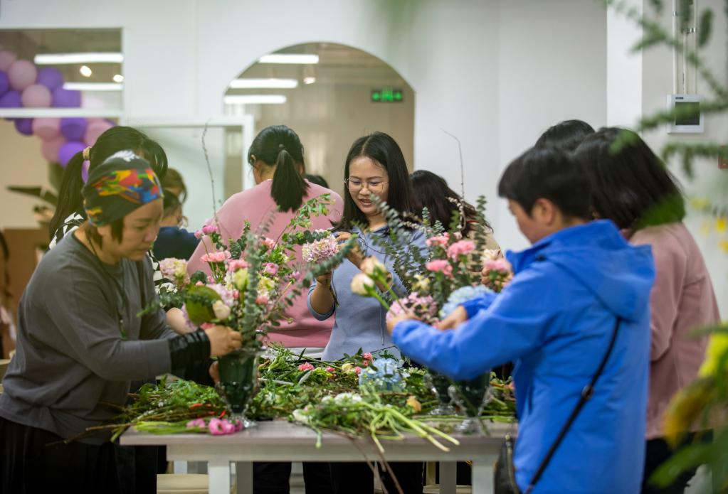 &ldquo;三八&rdquo;國際勞動(dòng)婦女節帶熱&ldquo;浪漫經(jīng)濟&rdquo;