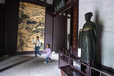 湖北襄陽(yáng)：三國文化引游人