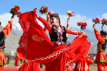 鏡觀(guān)中國&middot;新華社國內新聞?wù)掌恢芫x