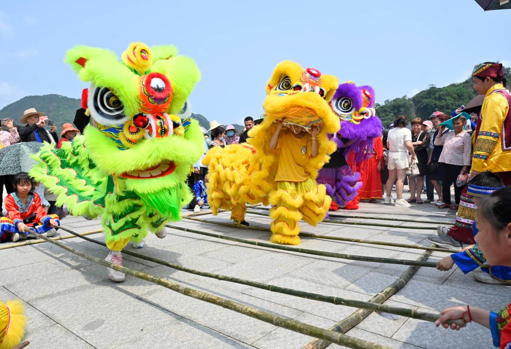 多彩民俗迎接&ldquo;三月三&rdquo;