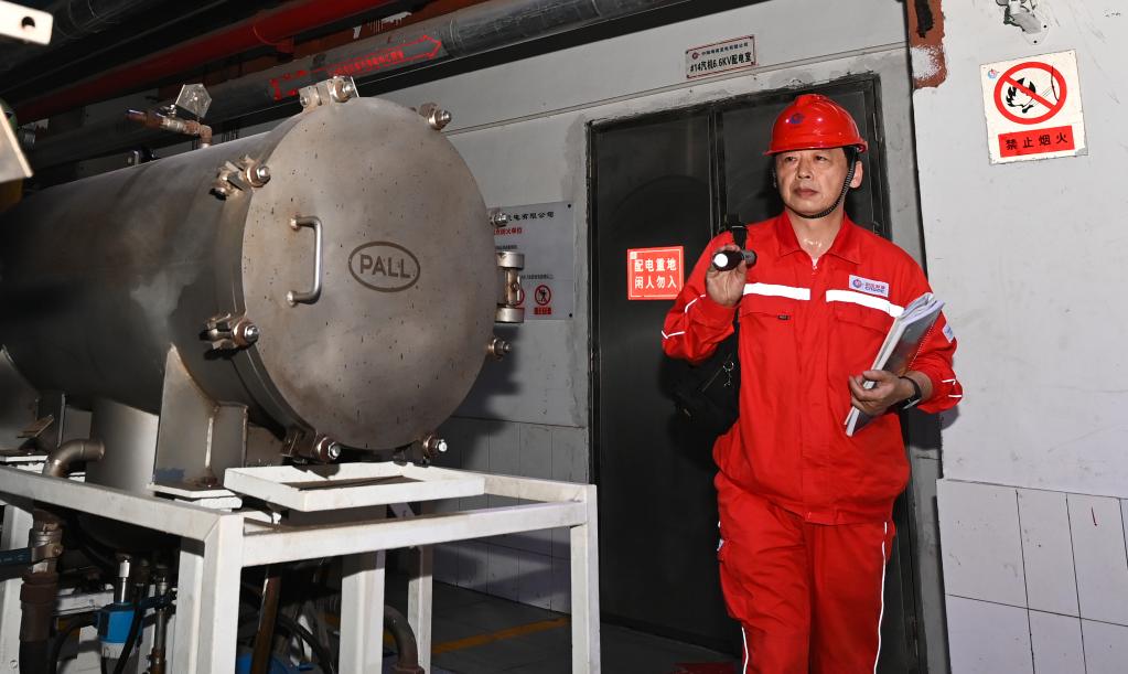 勞動(dòng)者之歌｜胡誠：匠心獨運守&ldquo;天涯&rdquo;