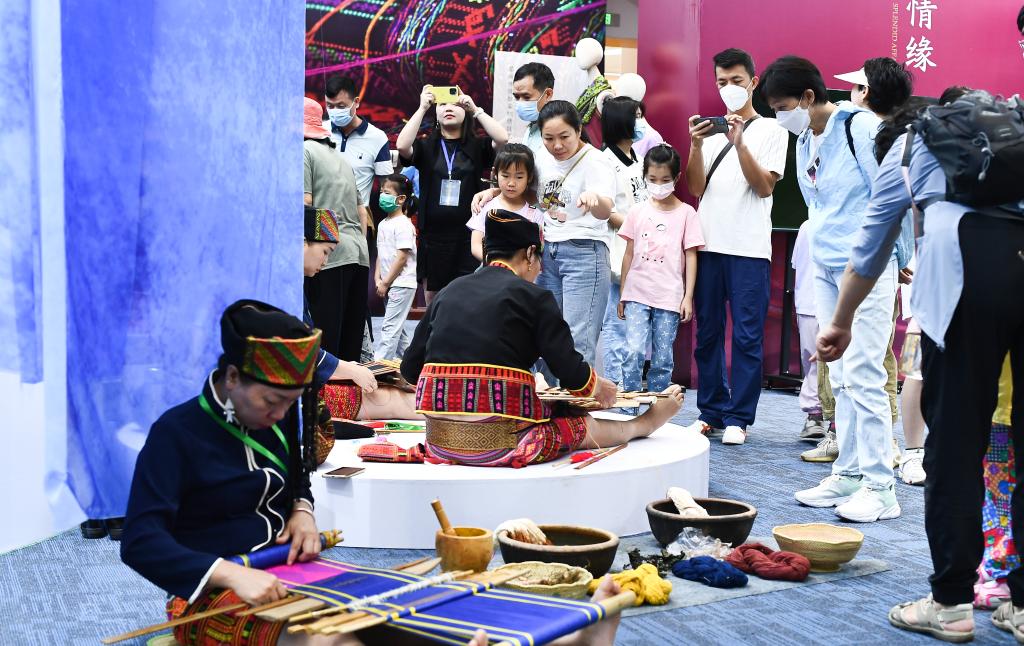 ?？冢河^(guān)&ldquo;錦繡&rdquo; 度假期