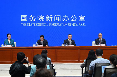 國新辦舉行&ldquo;權威部門(mén)話(huà)開(kāi)局&rdquo;系列主題新聞發(fā)布會(huì )介紹&ldquo;保障糧食安全，端牢中國飯碗&rdquo;有關(guān)情況