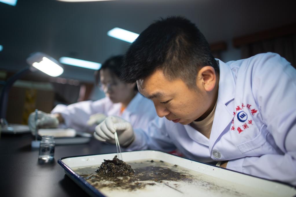 新華全媒+｜長(cháng)江&ldquo;大體檢&rdquo;直擊