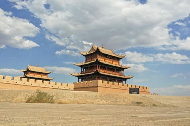 飛閱河西走廊&ldquo;長(cháng)城露天博物館&rdquo;