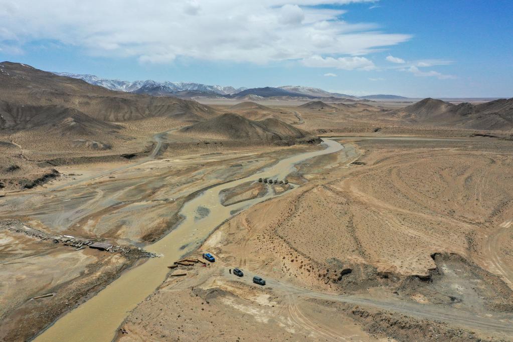 新華全媒+丨摸清水資源&ldquo;家底&rdquo; 新疆啟動(dòng)2023年&ldquo;昆侖山北坡水資源科學(xué)考察&rdquo;