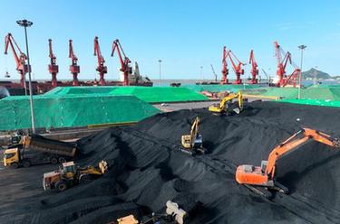 江蘇連云港：&ldquo;迎峰度夏&rdquo;電煤運輸忙