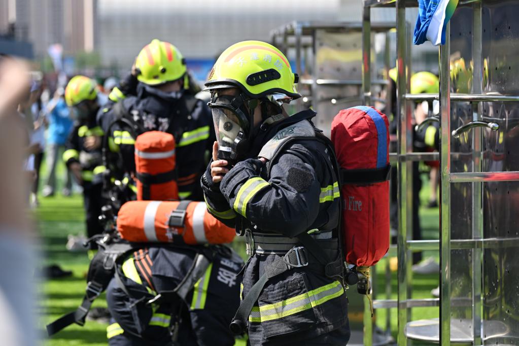 天津：消防運動(dòng)會(huì ) 技能大比拼
