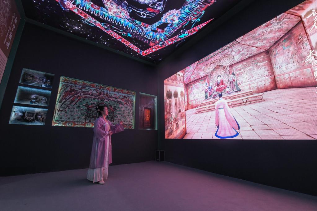 在文博會(huì )上領(lǐng)略絲路風(fēng)情