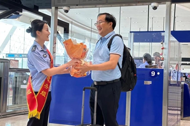 廈金航線(xiàn)客運旅客突破2000萬(wàn)人次