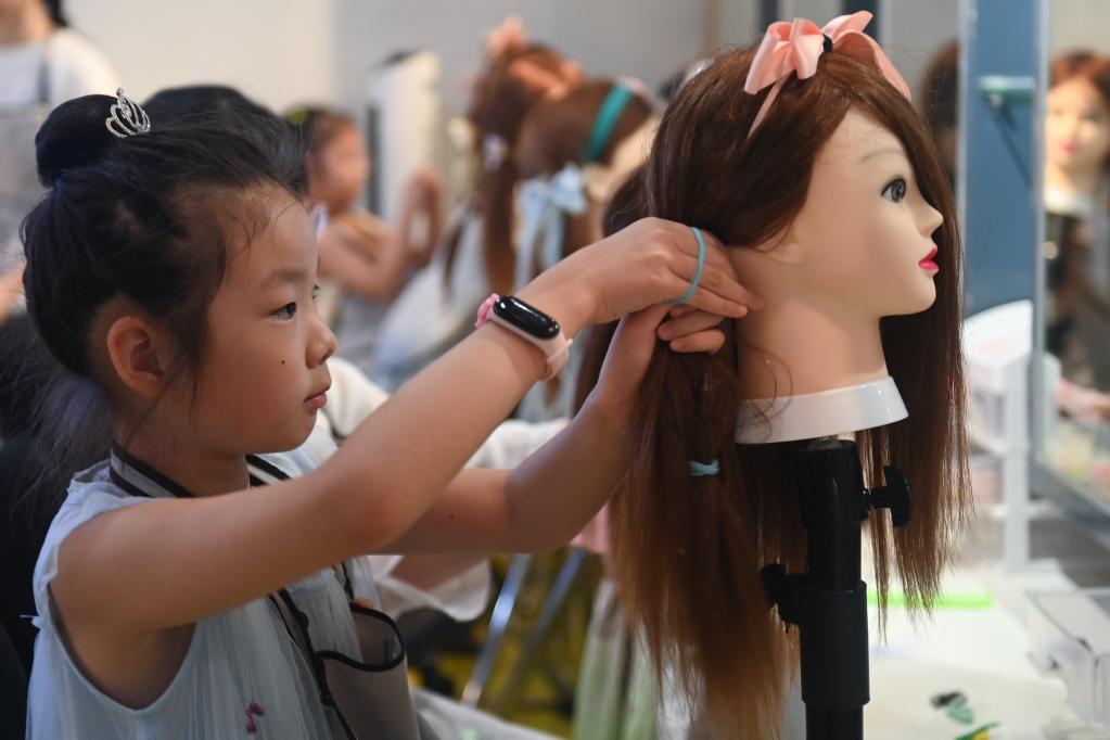 杭州:職業(yè)體驗 樂(lè )享暑期