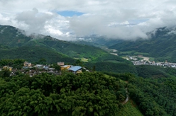 國道之行 從雪山奔向大海丨重返叢林 感受苦聰人的&ldquo;一步千年&rdquo;