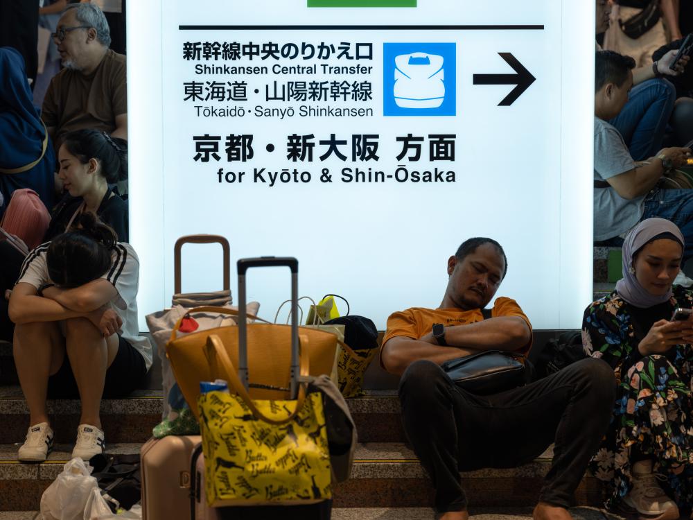 日本：臺風(fēng)登陸 新干線(xiàn)停運