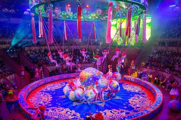 俄羅斯舉辦&ldquo;無(wú)國界&rdquo;國際馬戲藝術(shù)節