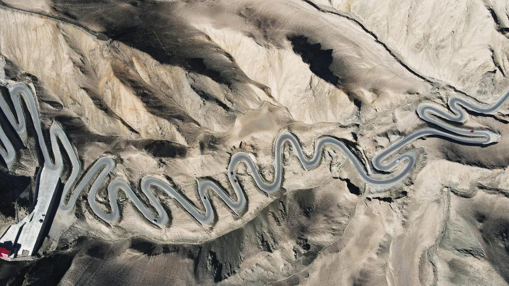 鏡觀(guān)中國&middot;新華社國內新聞?wù)掌恢芫x