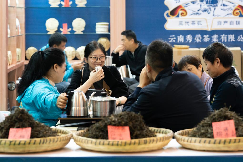 茶博會(huì )上茶飄香