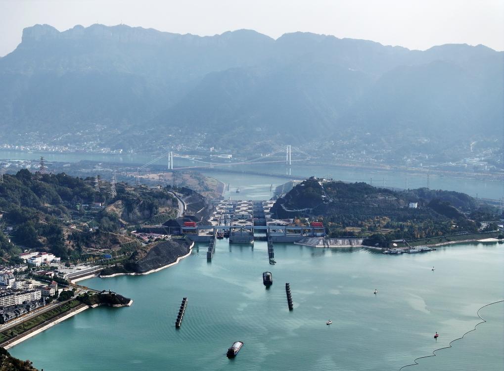 三峽樞紐航運通過(guò)量突破歷年最高水平