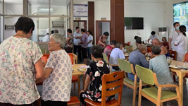 養老護理行業(yè)日漸興起