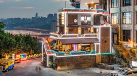 打卡工業(yè)遺存丨老廠(chǎng)區變身創(chuàng  )業(yè)基地，這里&ldquo;正青春&rdquo;