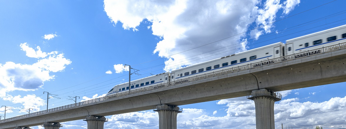 為什么鐵軌不直接鋪設在地面上？