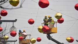 ?；⒂未?年味漸濃&mdash;&mdash;西安部分區域解封首日見(jiàn)聞