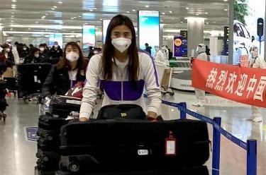 足球&mdash;&mdash;中國女足凱旋